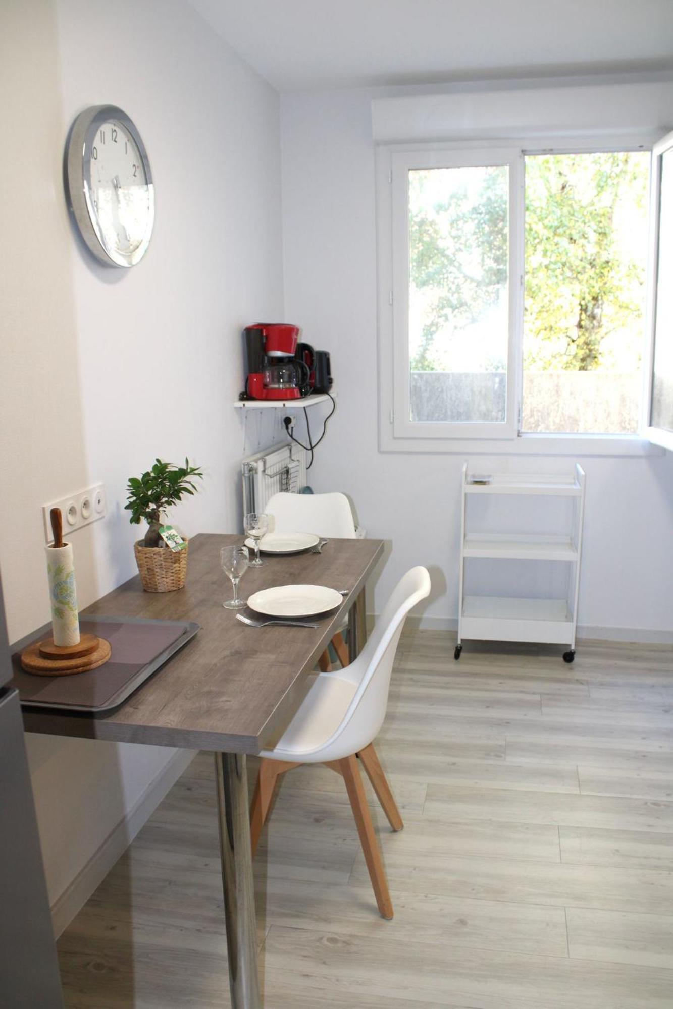 Appartement Hyper Centre Avec Garage Prive Concarneau Eksteriør billede